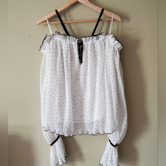 Alice McCall Picture This Blouse Crepe Pleated Cold Off Shoulder Size 4 - Picture 7 of 8